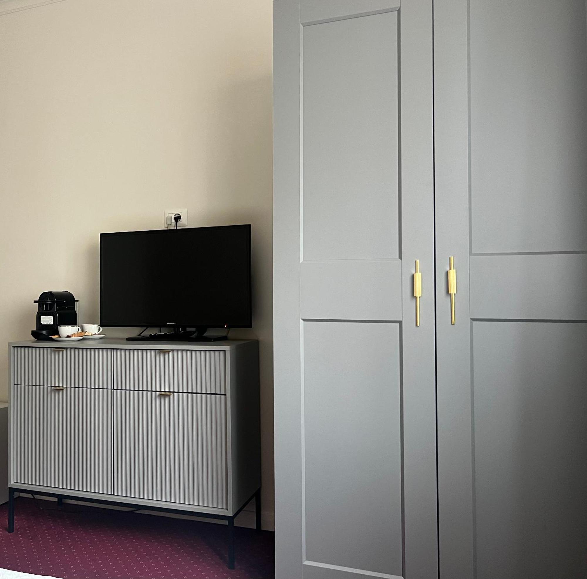 Eden Boutique Accommodation Bucharest Exterior photo